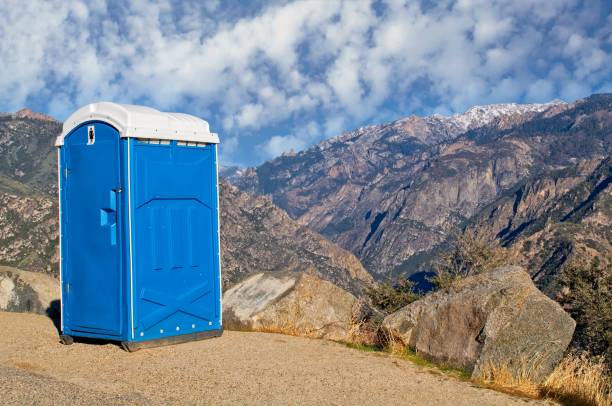Best High-end porta potty rental  in Hesston, KS